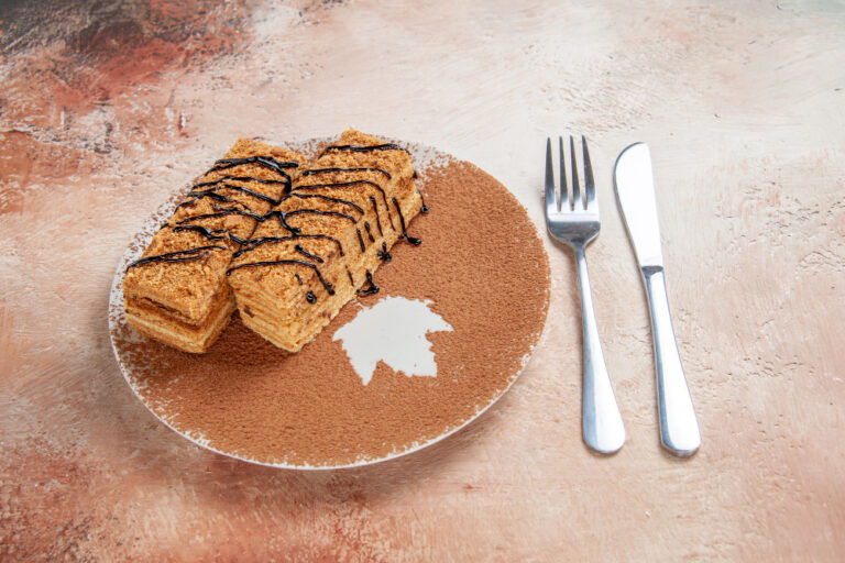 Biscoff Cheesecake: The Cookie Butter Dessert Trend Dominating Social Media