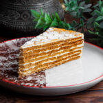 Medovik: Russia’s Multi-Layered Honey Cake That Looks Like Dessert Architecture