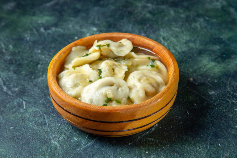 Gamja Ongsimi Small dumplings made primarily from potato